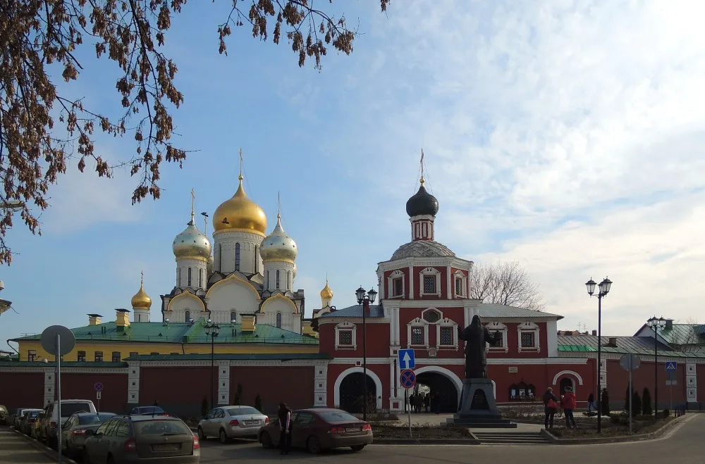 Зачатьевский монастырь