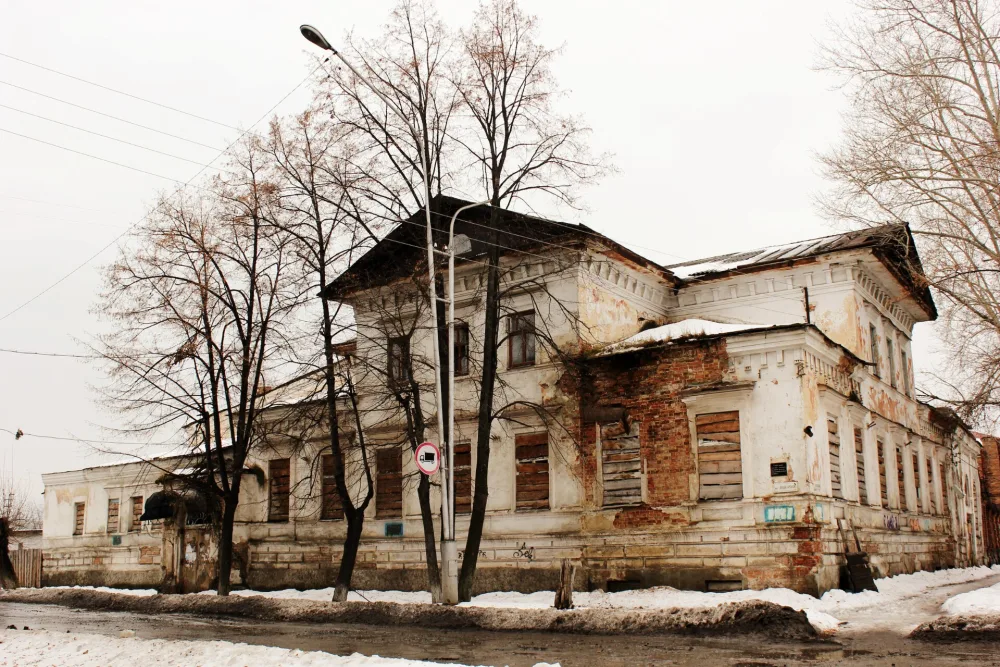 Дом купца Петра Васильевича Михайлова (Ирбит)