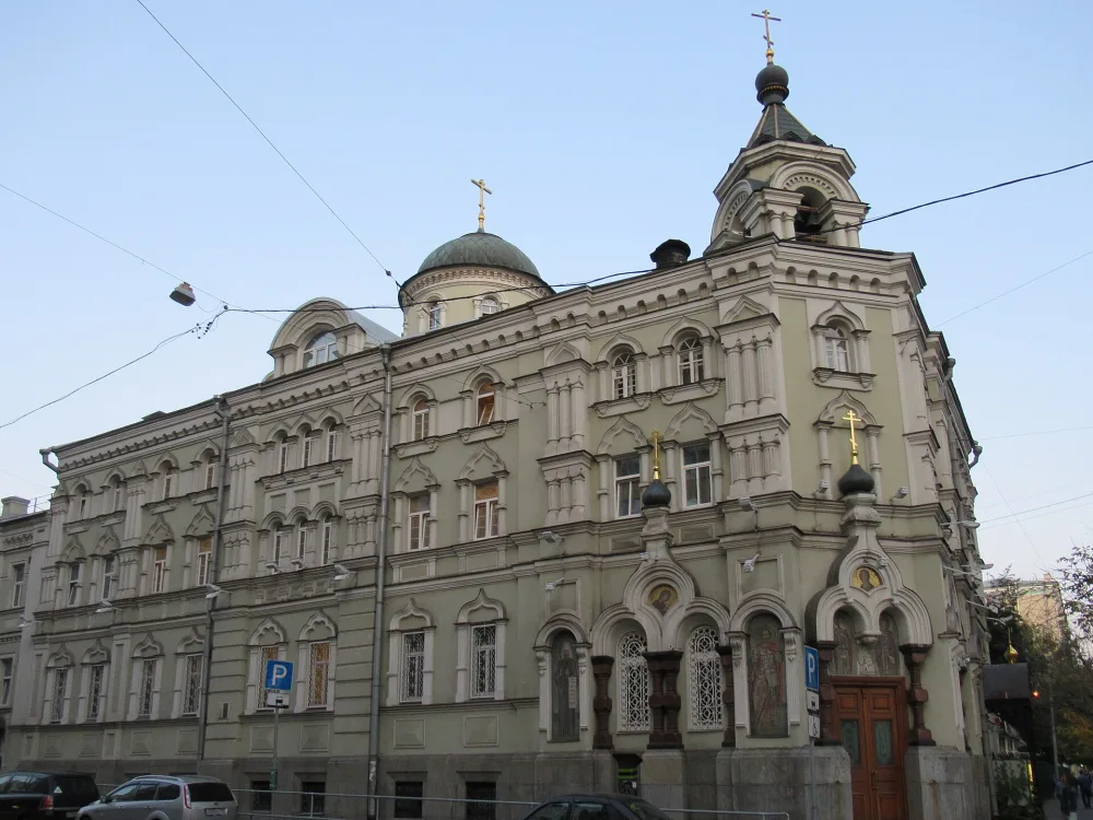 Главный корпус с храмом святых преподобных Сергия и Германа Валаамских чудотворцев и храмом святого благоверного князя Александра Невского (часовня) (Тверской)