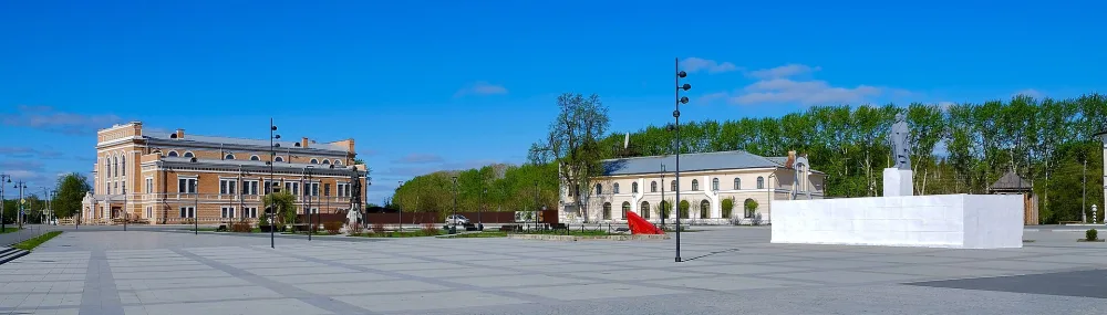 площадь Ленина