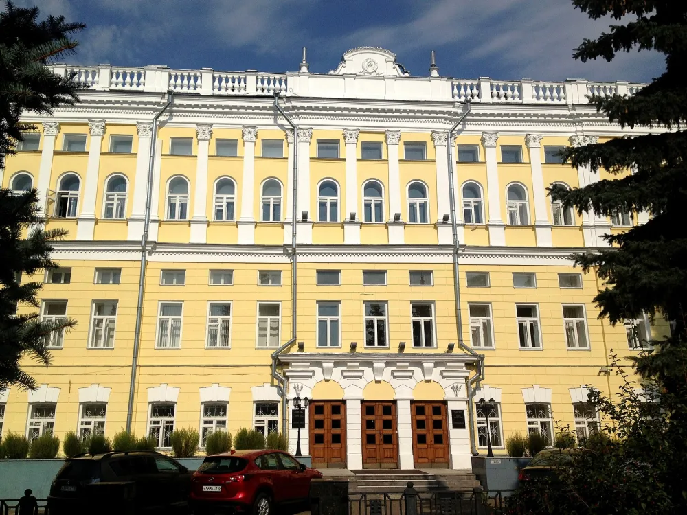 Здание Ксенинской гимназии (Казань)