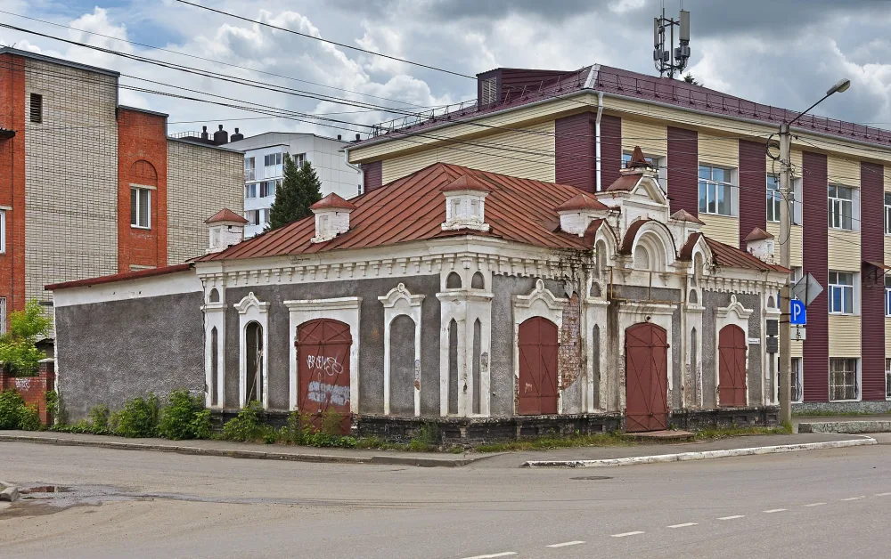 Лавка купца Тобокова (Здание магазина электротоваров)