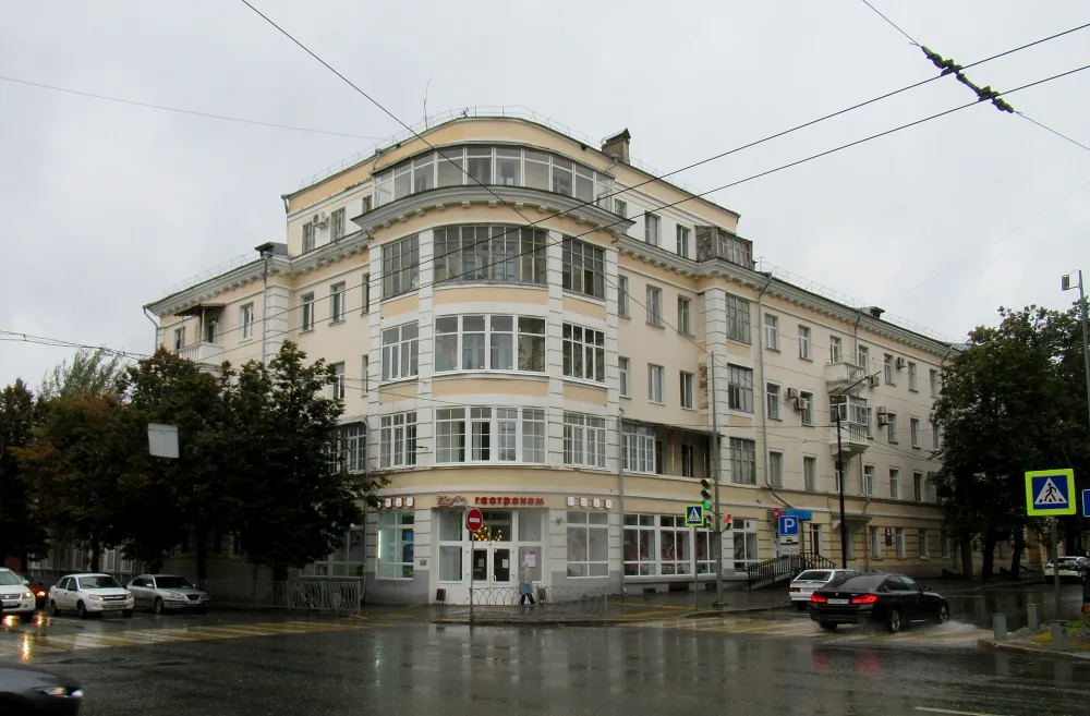 Казань, улица Горького, 17