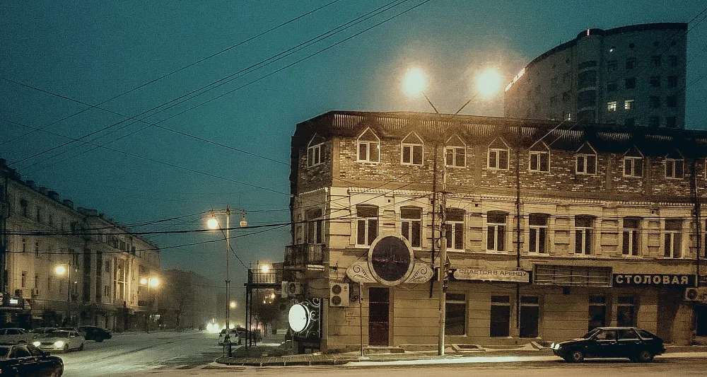 Здание бывшей табачной фабрики Михайлова в г. Петровске (Махачкала)
