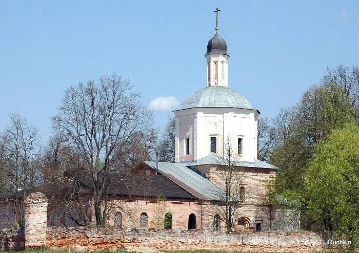 Церковь Воскресения Словущего