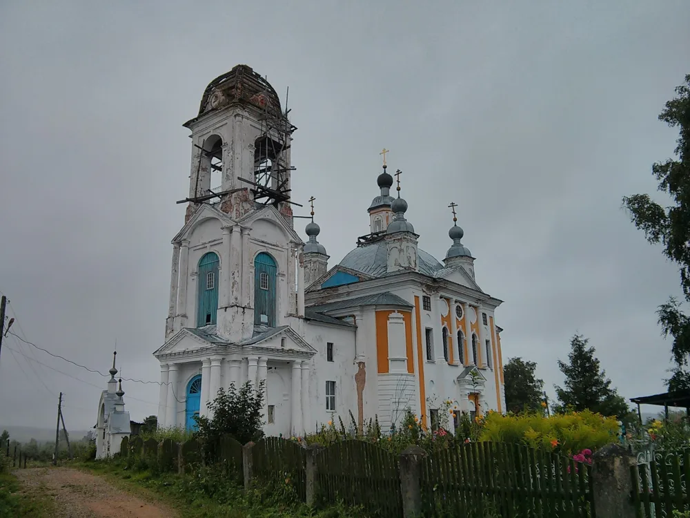 Храм Преображения Господня в Спас-Смердино