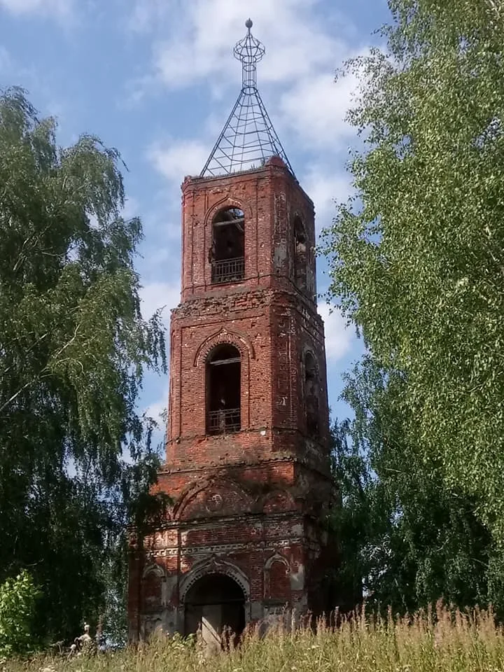 Колокольня церкви Покрова Пресвятой Богородицы (Творино)