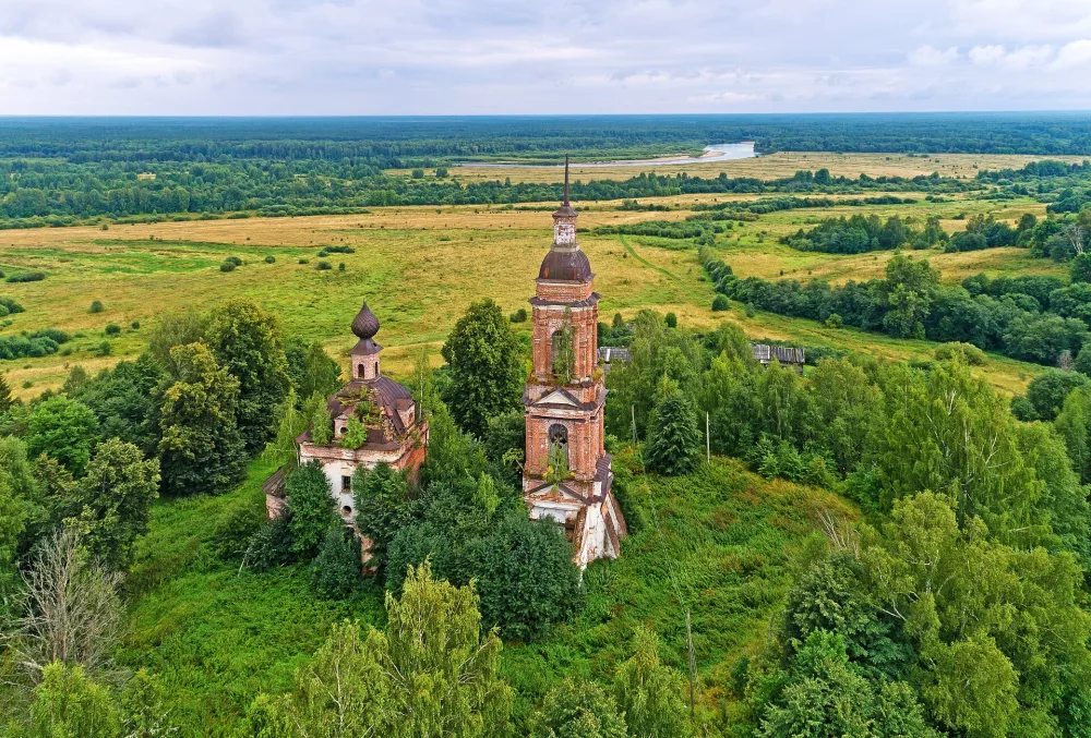 Воскресенский собор (Воскресенская церковь) (Унжа)