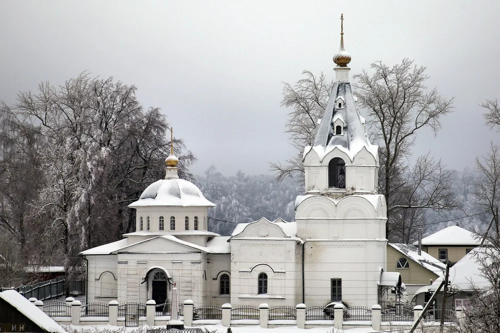 Церковь Всех Святых (Малолучинское)