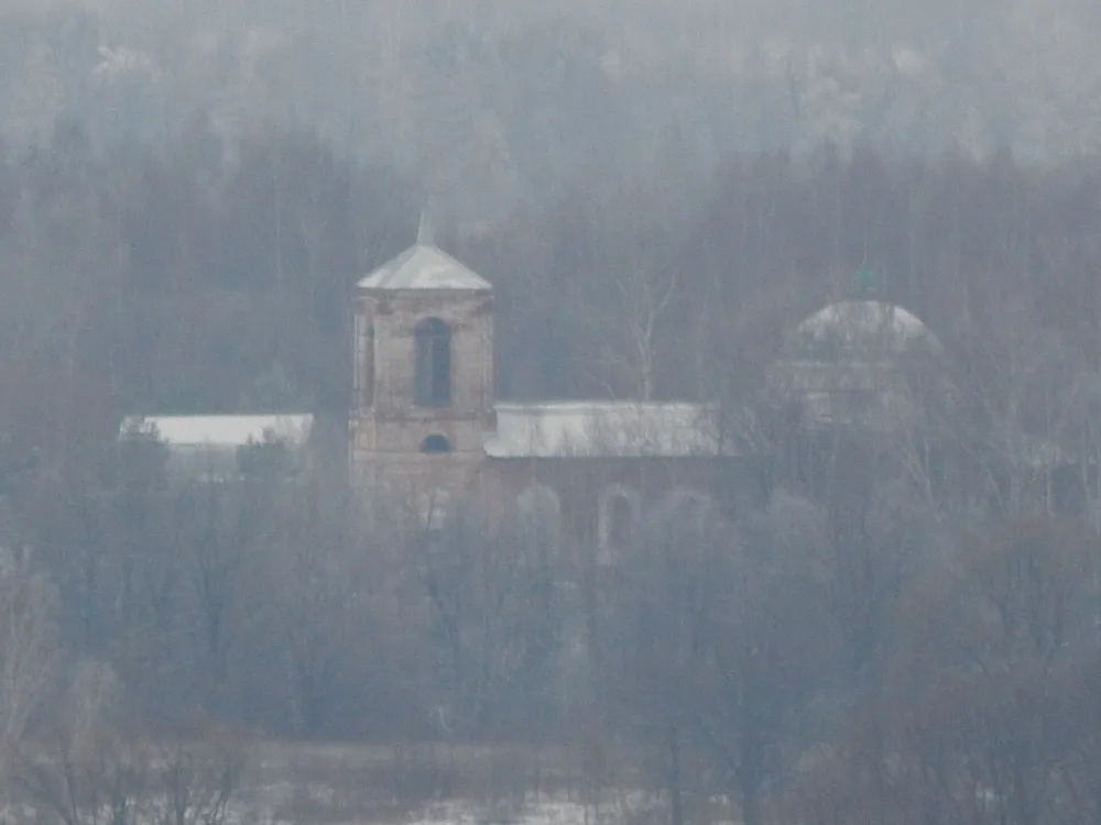 Церковь (Золотая Грива)