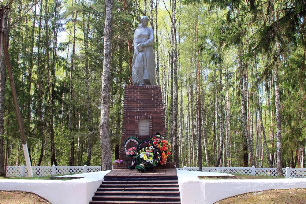 Братская могила (Спас-Деменск)