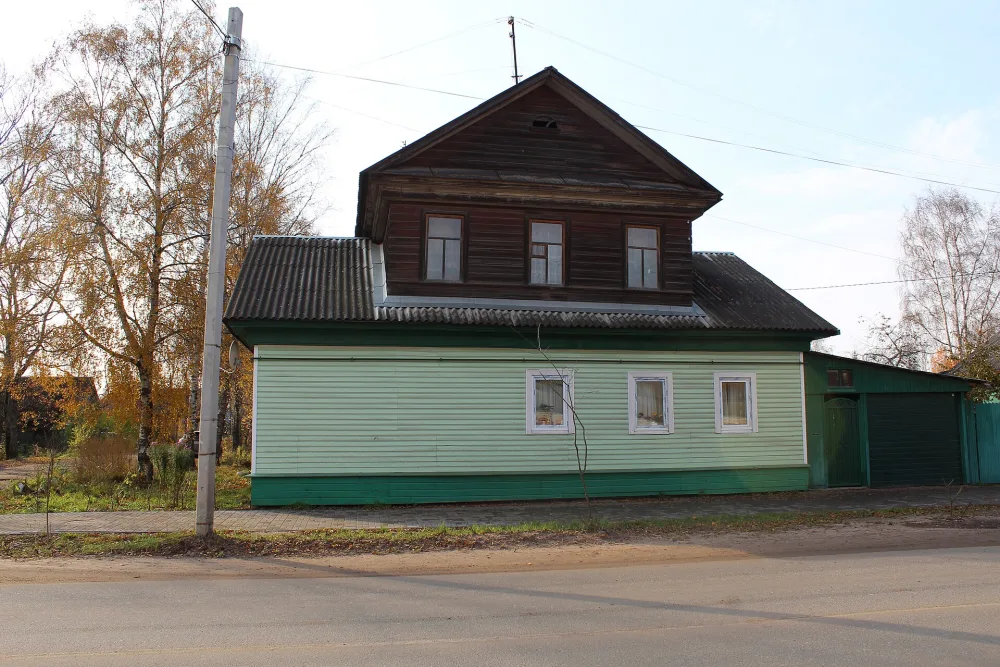 Жилой дом (Осташков)