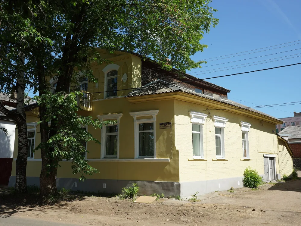 Жилой дом (Боровичи)
