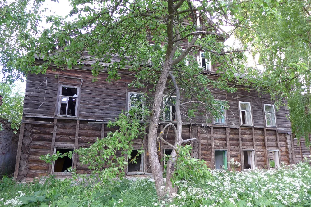 Жилой дом (Осташков)