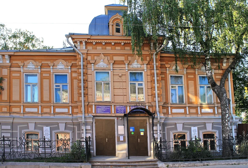 Особняк купца А.Л. Старова (Бор)