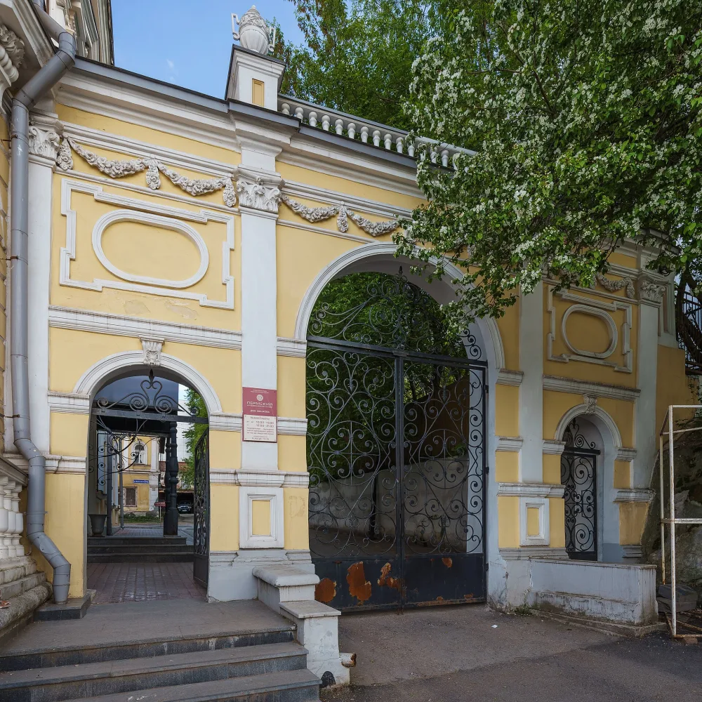 Ограда с воротами