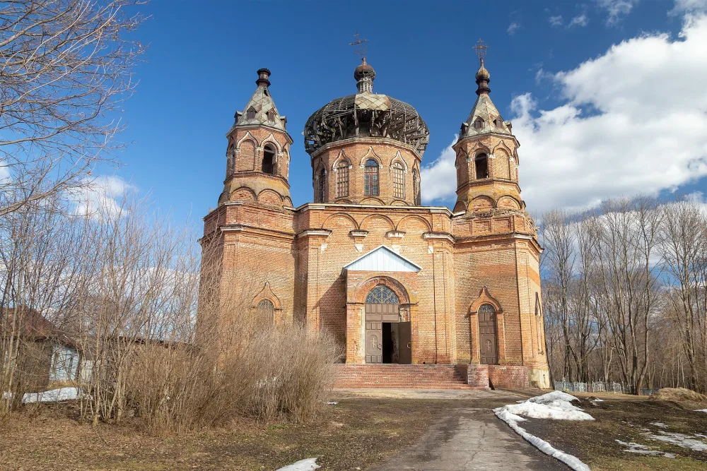 Церковь Воскресения Христа Спасителя (Красное Знамя (бывшее с. Старая Ольшанка))