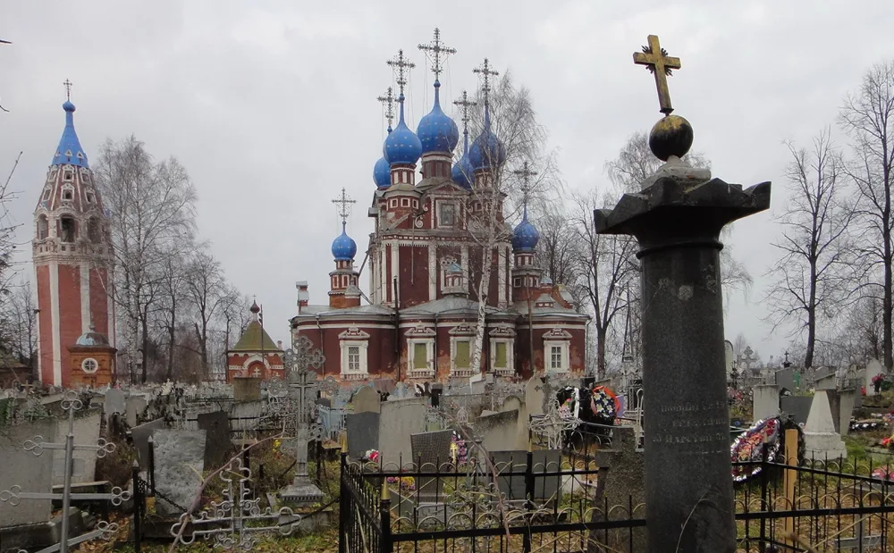 Казанское кладбище