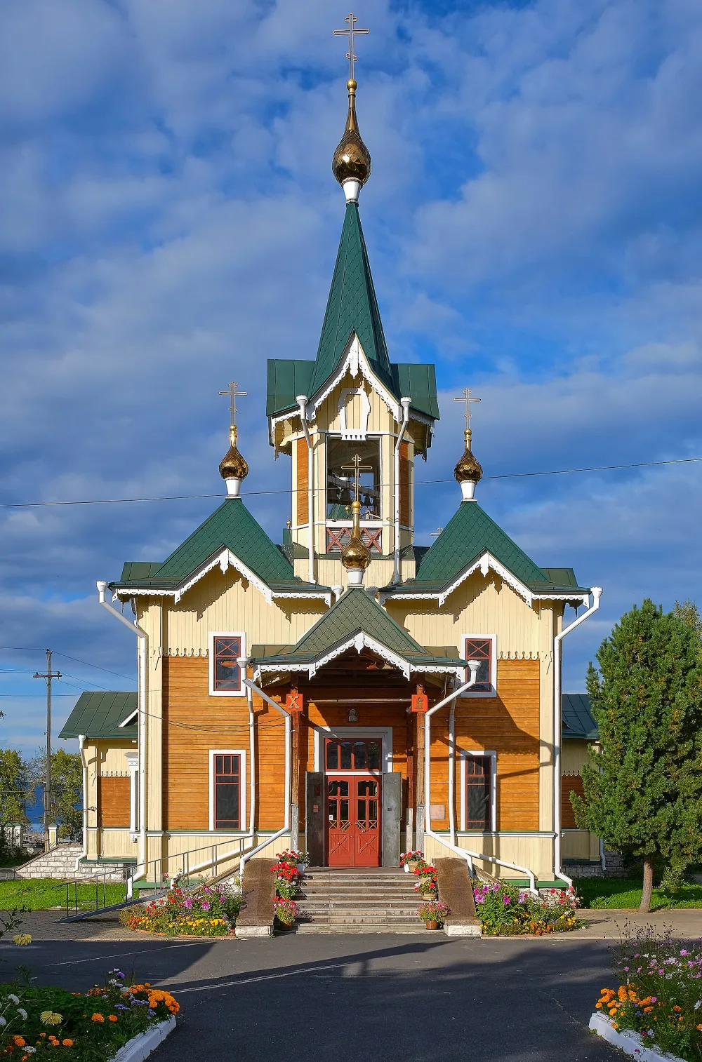 Никольская церковь (Слюдянка)