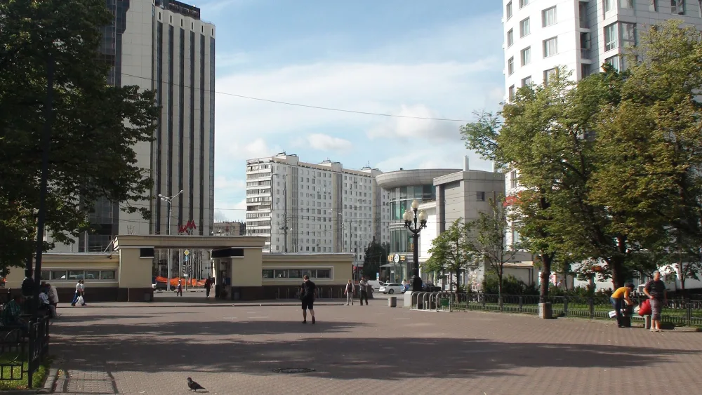 Сокольническая площадь