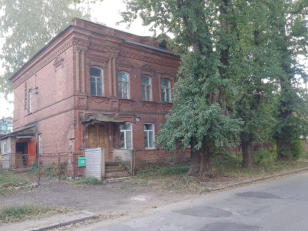 Жилой дом (Боровичи)