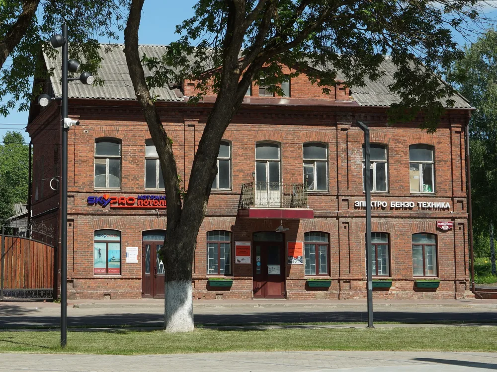 Жилой дом (Боровичи)