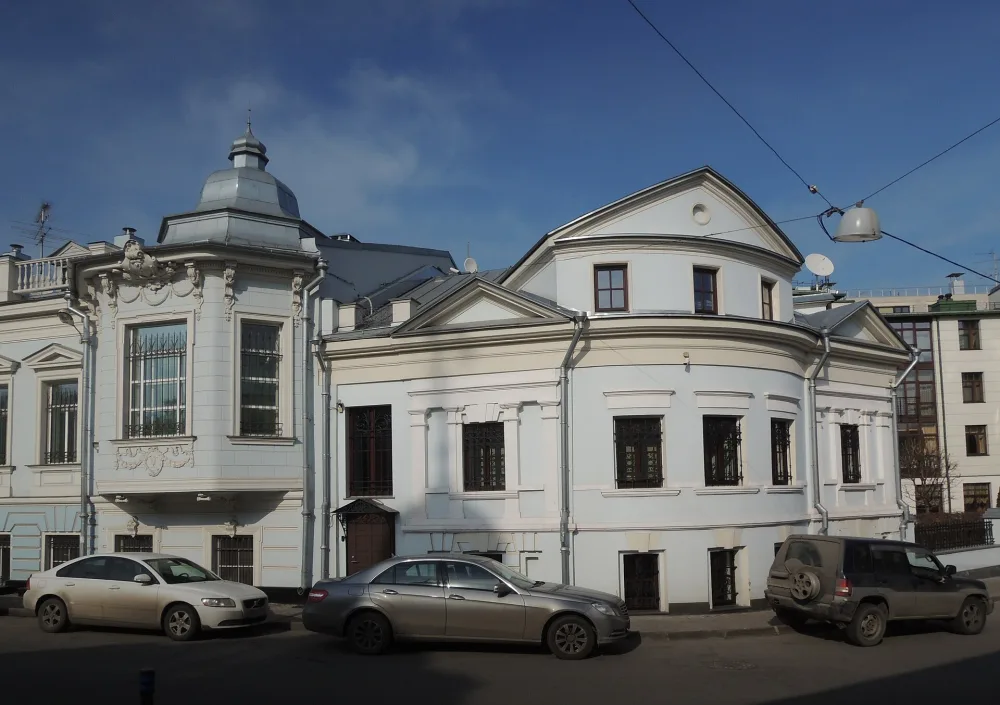 Главный дом (Хамовники)
