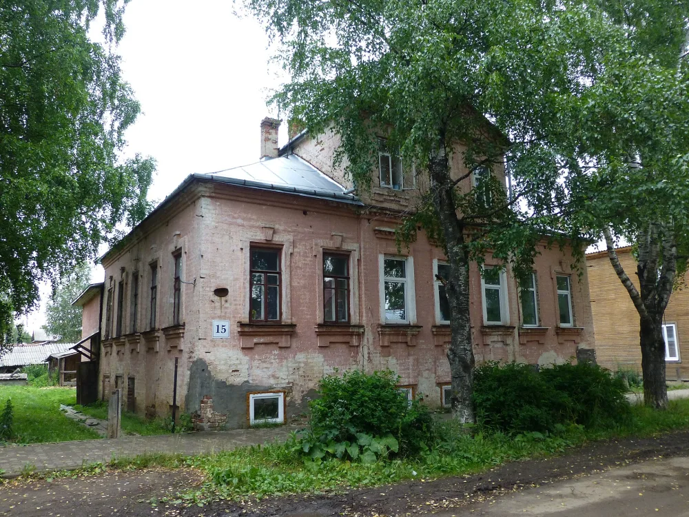 Жилой дом (Великий Устюг)