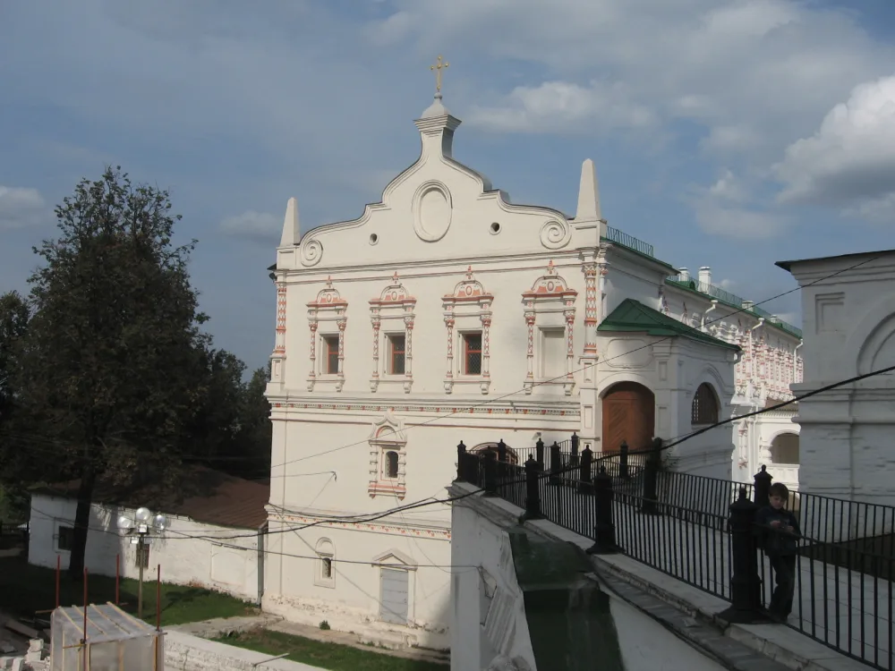 Службы Архиерейского дома