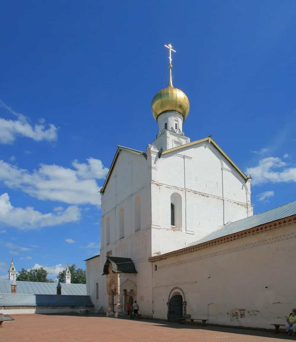 Нижние сени с гульбищем (Ростов)