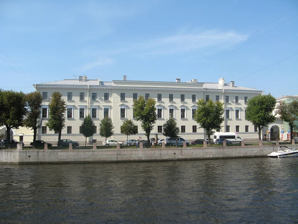Конюшни