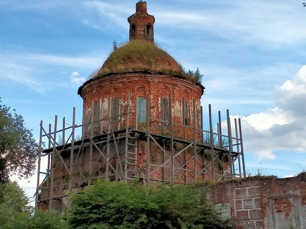 Храм Троицы Живоначальной