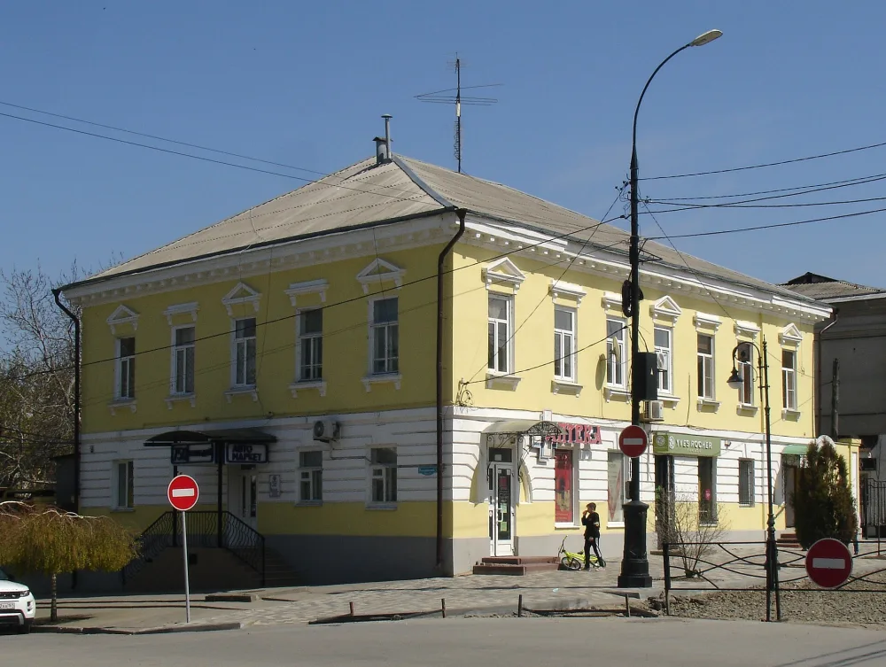 дом Магуло