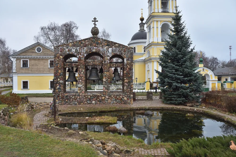 Парк с прудами (Воскресенское)