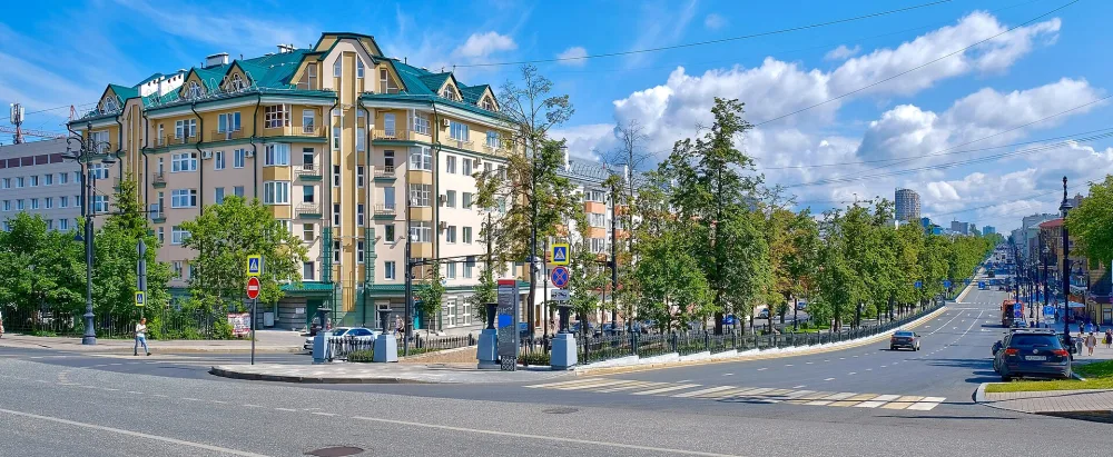 Комсомольский проспект