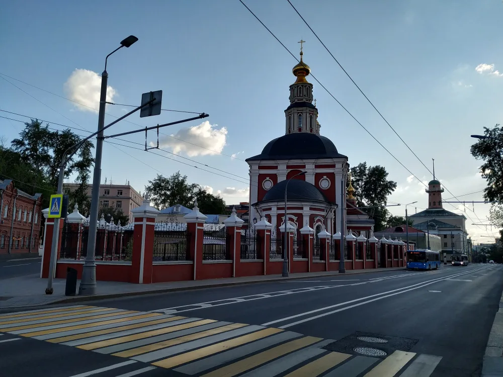 Постройки комплекса церкви Алексея Митрополита, что за Яузой (Таганский)