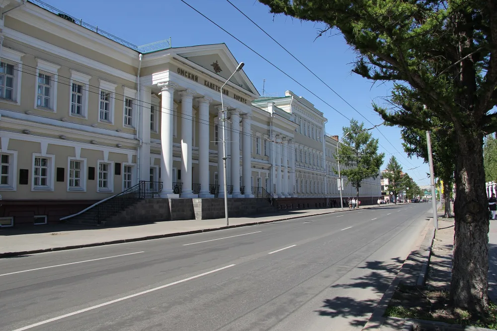Здание кадетского корпуса, в котором в 1890-1898 гг. учились Герой Советского Союза генерал-лейтенант Д.М.Карбышев и в 1898-1905 гг. В.В.Куйбышев (Омск)