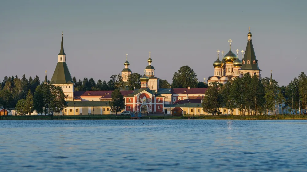 Валдайский Иверский монастырь