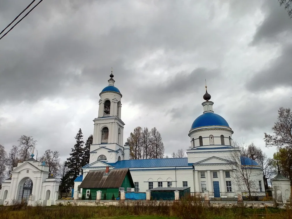 Храмовый ансамбль в Стромыни (Стромынь)