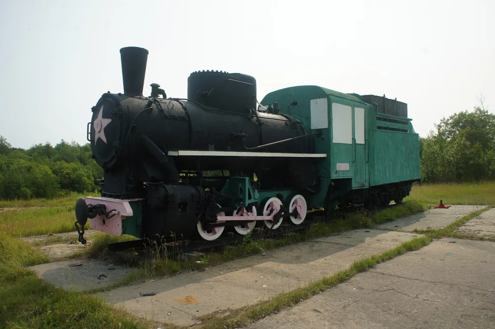 Steam locomotive PT-4-524 monument