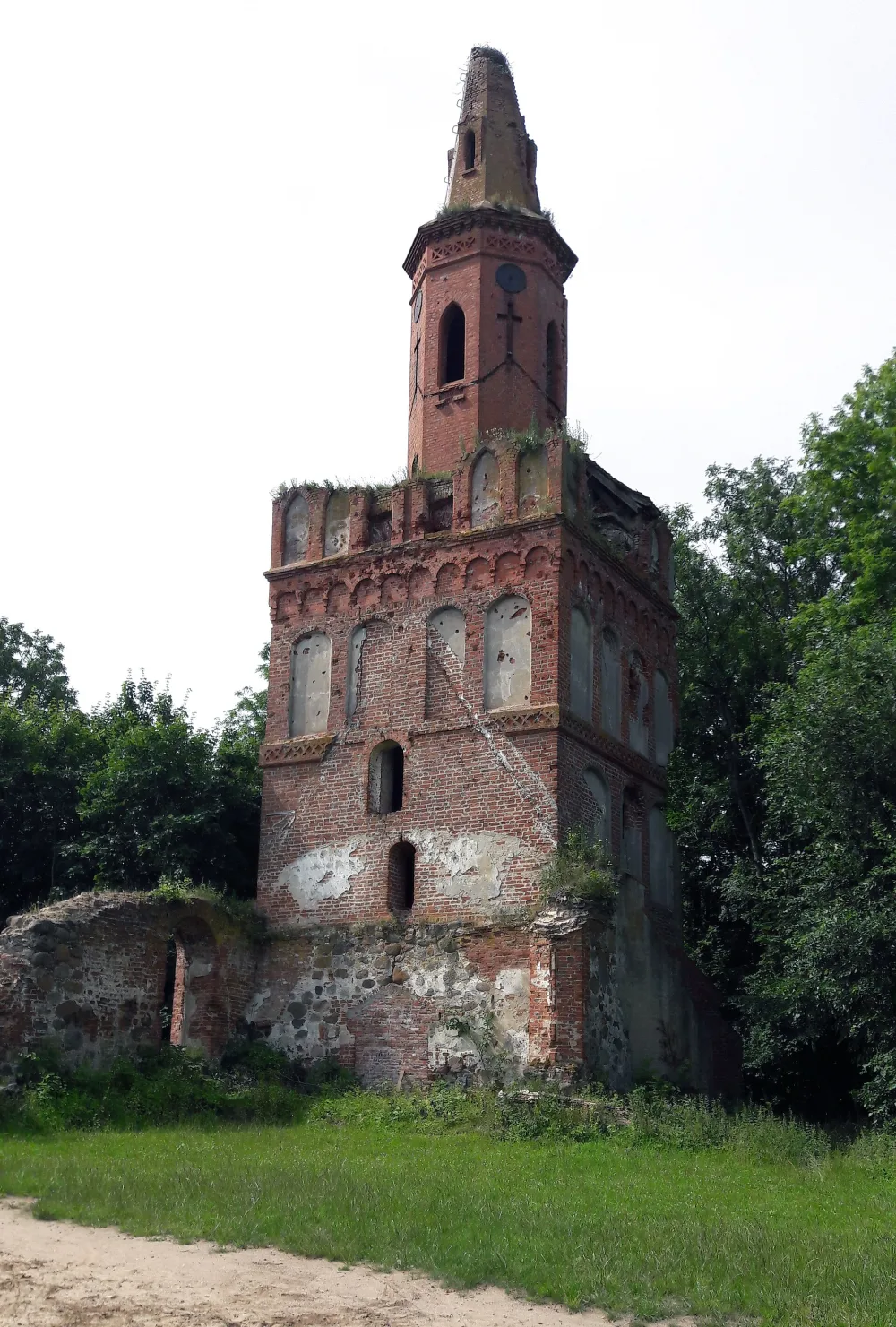 Приходская церковь (Чехово)