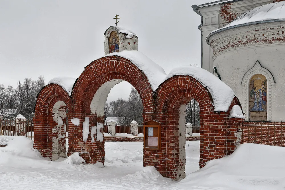 Ограда (Заречное)