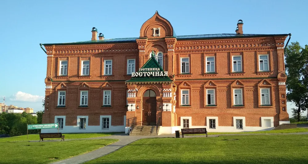 Восточная гостиница (Истра)