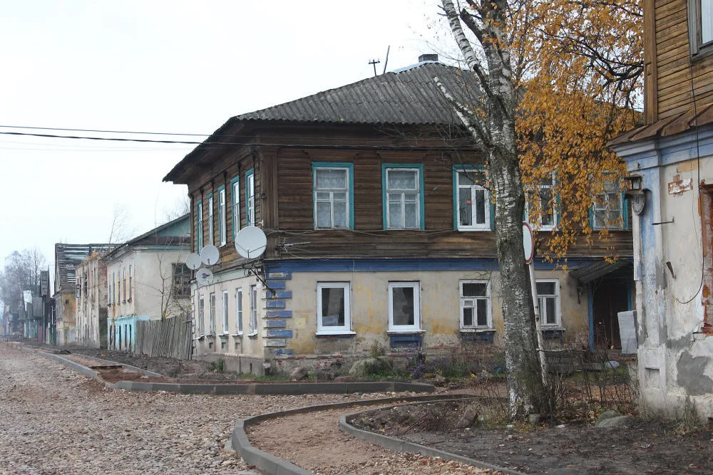 Жилой дом (Осташков)