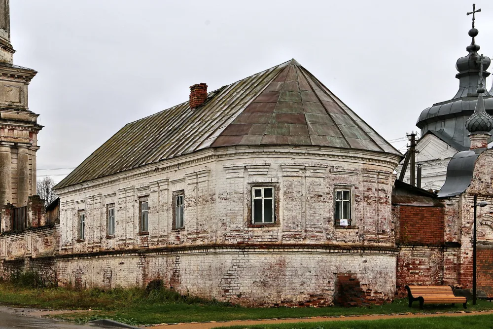 Архив и кладовые (Васильевское)