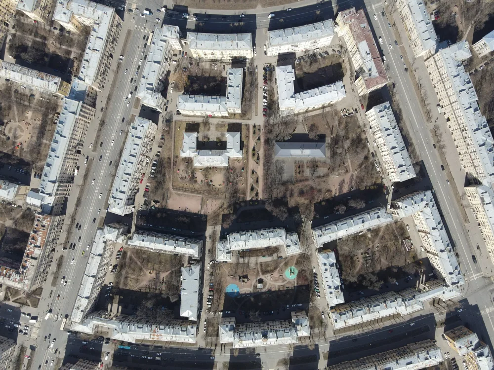 Комплекс жилых домов (18 зданий)