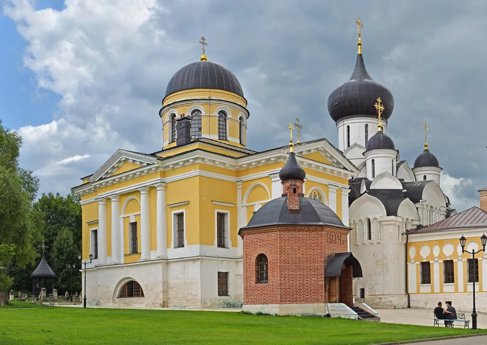 Троицкий собор в Старице