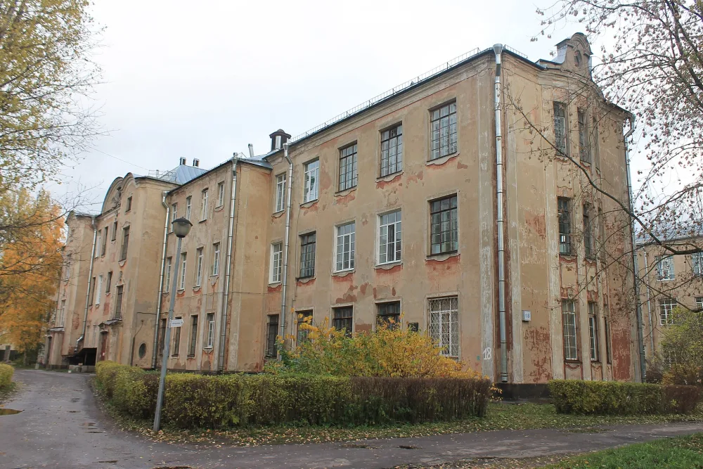 Корпус 18