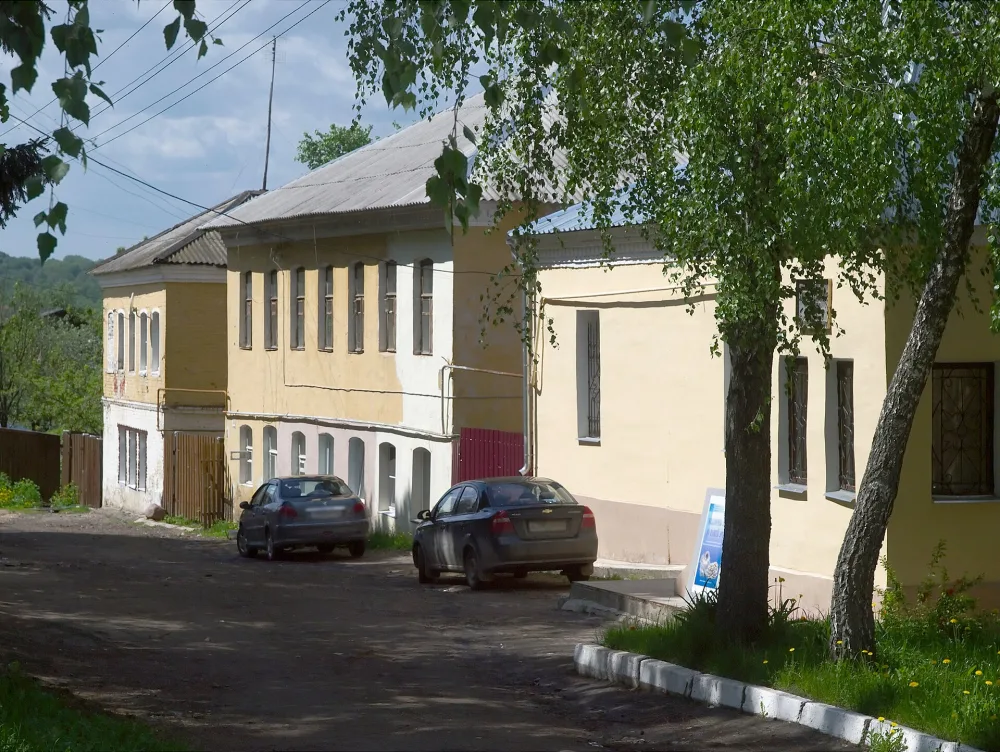 площадь Ленина 8, Купеческий дом