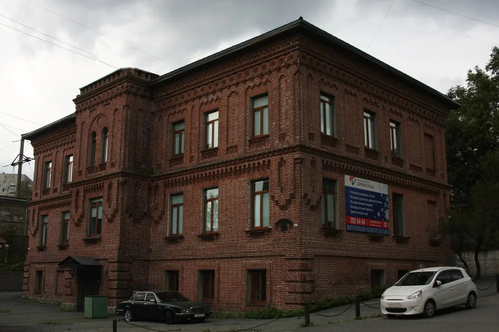 Саратовская улица 4